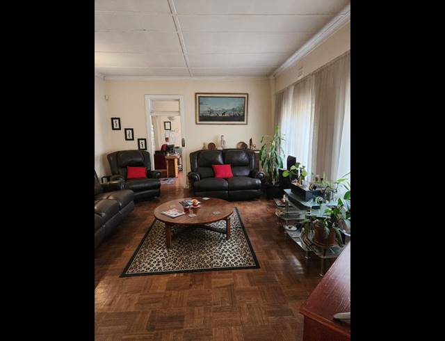 4 BEDROOM HOUSE FOR SALE IN OBSERVATORY